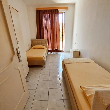 Apartament Mejdi Saranda