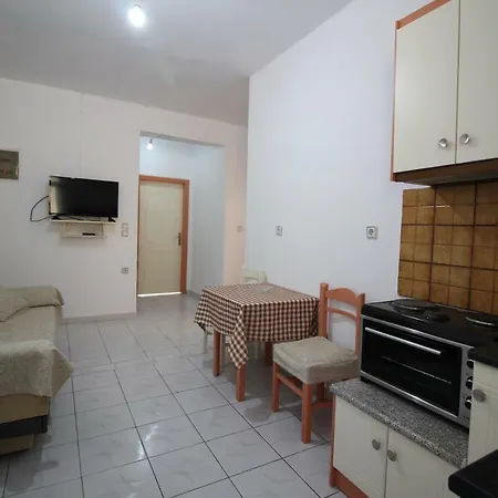 Apartament Mejdi Saranda